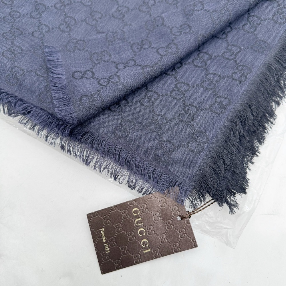 GUCCI scarf shawl GG Guccissima 140x140 cm wool silk 281942 Navy Black - Picture 6 of 16